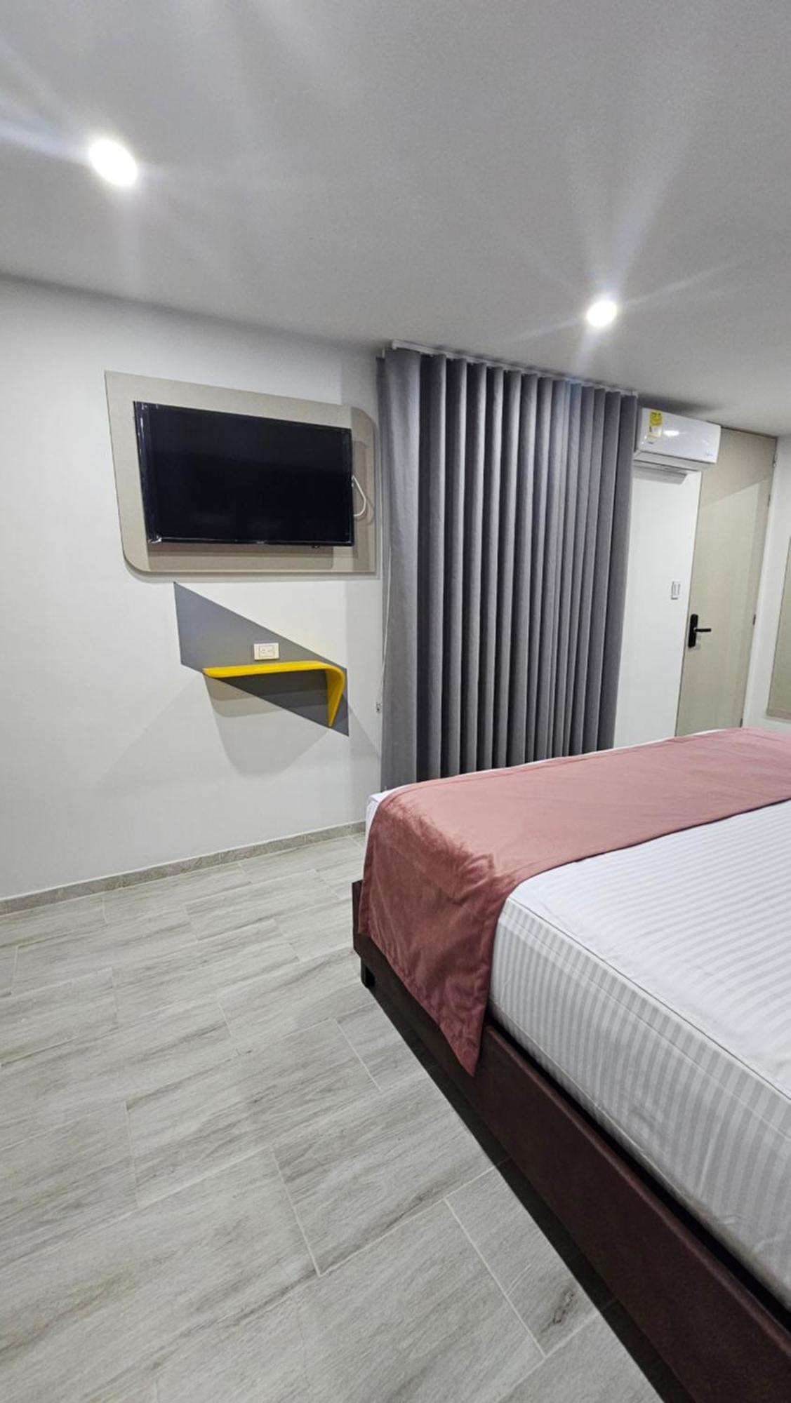 לטיסייה Waldor'S Hotel Boutique מראה חיצוני תמונה